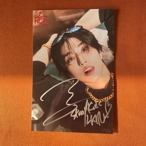 2024 STRAY KIDS 合 HOP WALKING ON WATER HANDSIGNIERTES SIGNED PHOTO 4*6 A - Bild 2 von 18