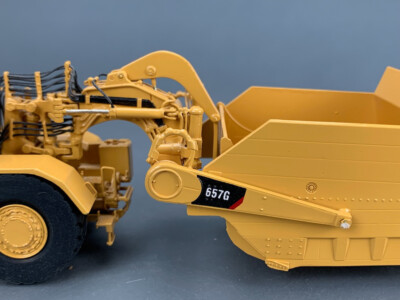 キャタピラー657Gコールスクレーパー 1/87HOスケール　ブラスモデル 1:87 Classic Construction Models Brass Cat 657G Scraper Yellow