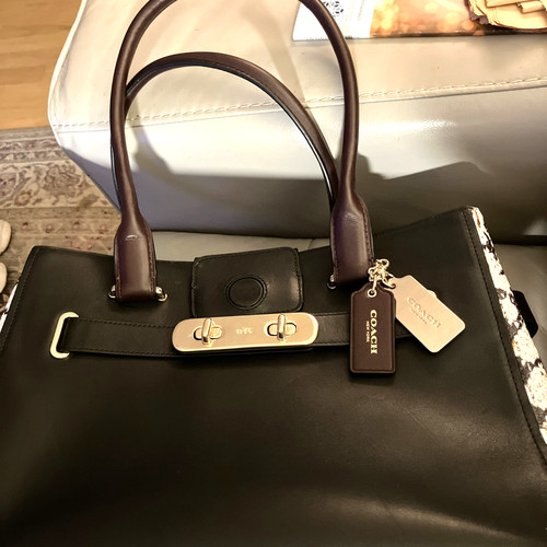 COACH Women's Satchel Color Block Exotics Coach Swagger Carryall Snakeskin Black