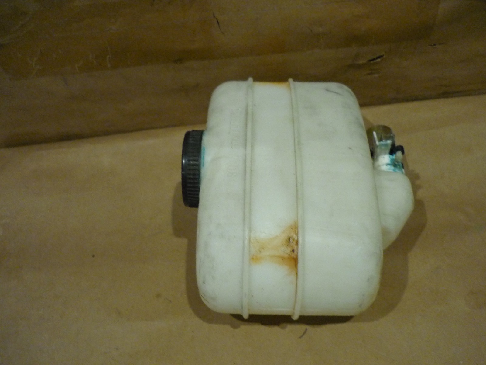 Ferrari  208,308,328 - Windshield Washer Bottle (Original) USED  - P/N 60375706