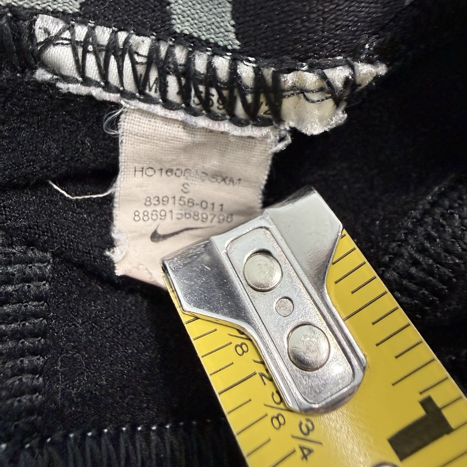 Nike Pro Tights Boys Youth Size Small Dri Fit  Compression Tights Black thumbnail 4