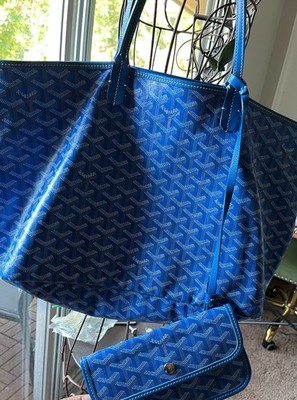 Goyard MM Tote Bag (Sky Blue) in very good condition; perfect for daily use