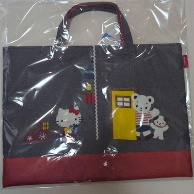 Familiar x Hello Kitty Tote Bag Neu unbenutzt süß Collaboration Schultertasche