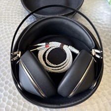 Meze Audio 99 Neo Over-Ear Headphones Black/Silver Excellent Condition.