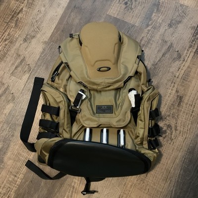 NWT Oakley Kitchen Sink Backpack Total Coyote Tan FDE MSRP $240 Brand New!!  