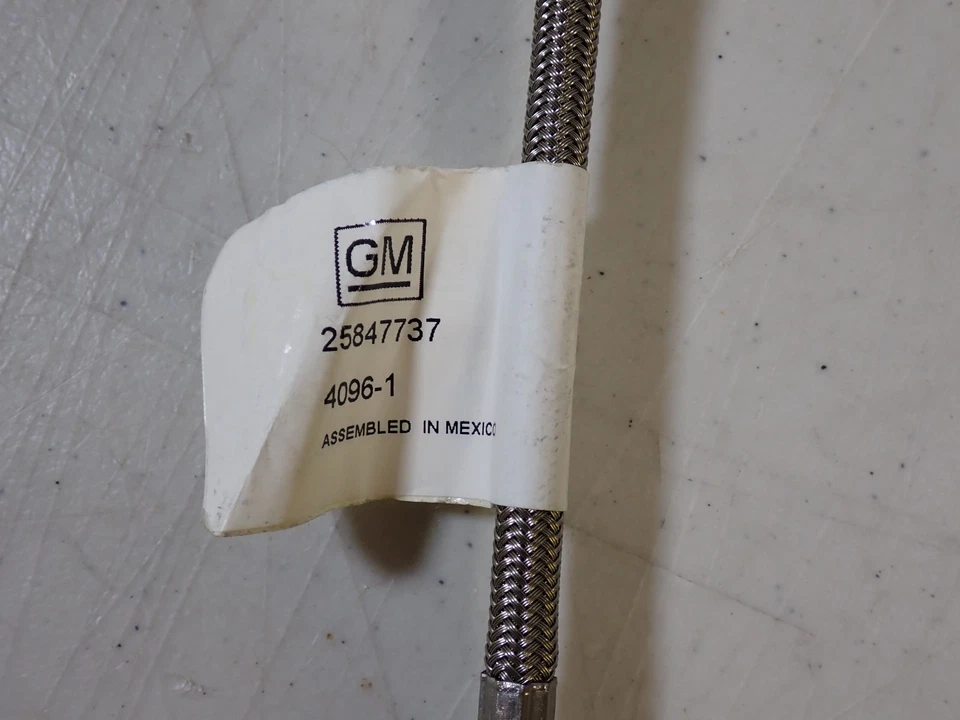 ACDelco GM  25847737 Clutch Master Cylinder for C7500 T7500 T7600 GMC - Image 4 of 4