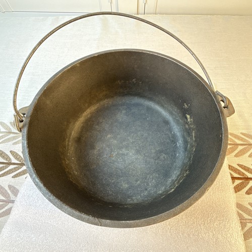 UTAH CENTENARIO PESADO 12" HIERRO FUNDIDO 3 PATAS/PIES CAMPAMENTO HORNO HOLANDÉS CON ETIQUETA Y TAPA - Imagen 16 de 24