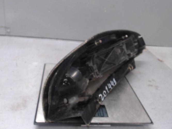 Feu Arrière Droit Pour Smart Forfour - Référence OEM 4548201064 - Occasion Garantie à Vie
