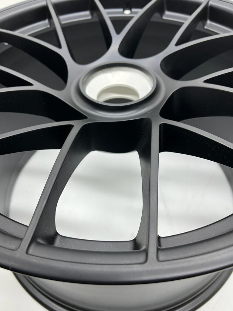Porsche 991.2 GTS 911 Turbo Sport 20  