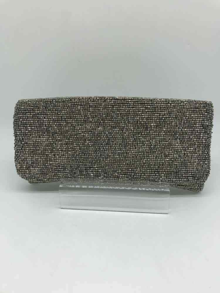 Pre-Owned Moyna Silver Beaded Clutch Clutch - image 1