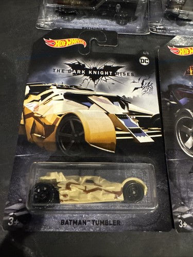 Hot Wheels 2017 Batman Set 6 Cars Batmobile Tumbler Arkham Lamborghini - Picture 3 of 8