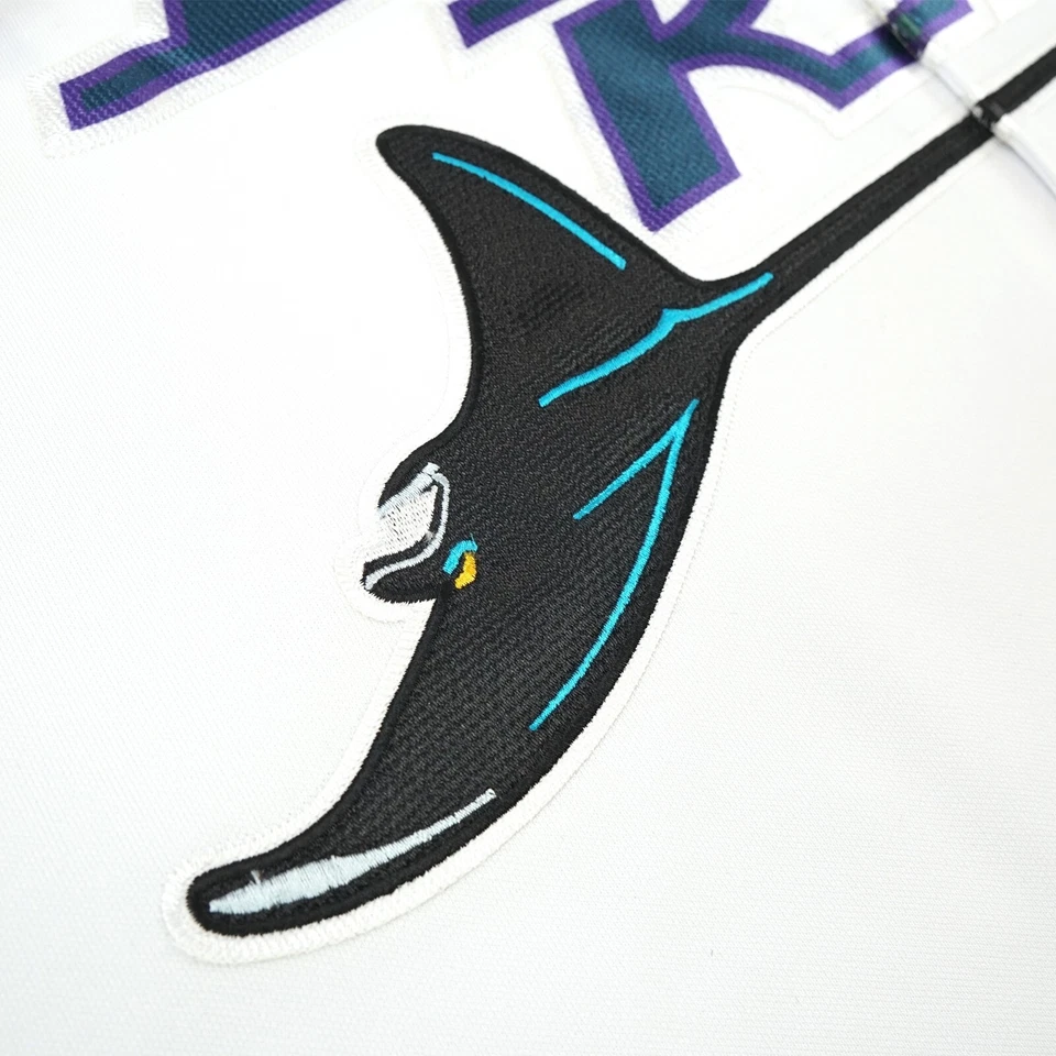 Jose Canseco 1999 年坦帕湾魔鬼光男式主场白色复古球衣 — 第 4/4 张图片