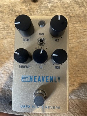 Universal Audio UAFX Heavenly Plate Reverb Effects Pedal Gold