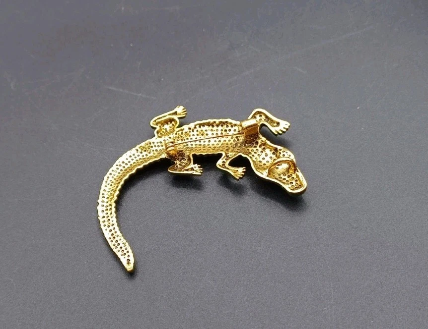 New Betsey Johnson Rhinestone Green Alligator Gator Crocodile Pin Brooch - Image 4 of 4