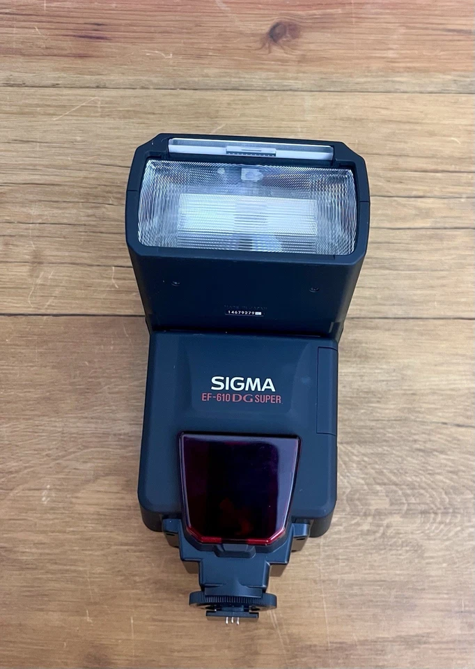 Cámaras réflex digitales con flash electrónico Sigma EF-610 DG SUPER COMO NUEVAS Foto 2 de 4