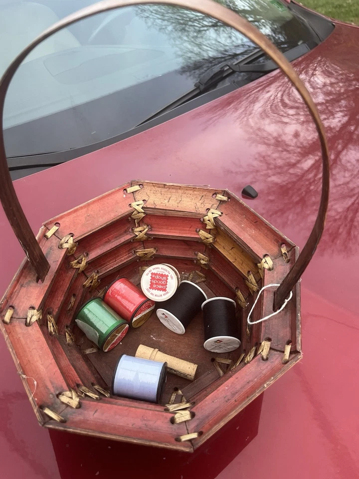 Caja de almacenamiento kit de costura con estuche de hilo y aguja para principiantes Foto 2 de 4