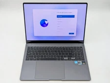Samsung Galaxy Book3 Pro NP960XFG 16 2880 x 1800 I7-1360P 1TB SSD 16GB W11 120Hz