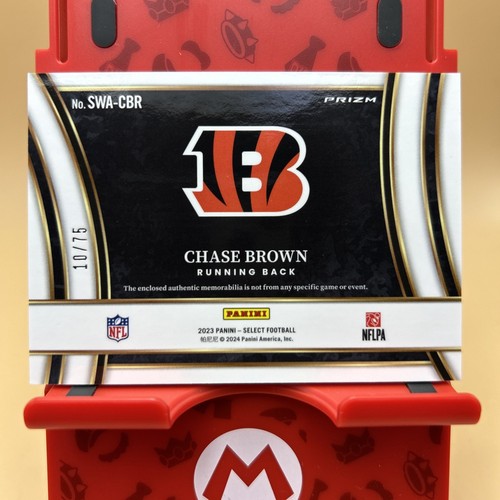 2023 Panini Select #SWA-CBR Chase Brown RC MEM White 10/75 SP GM - Picture 4 of 4