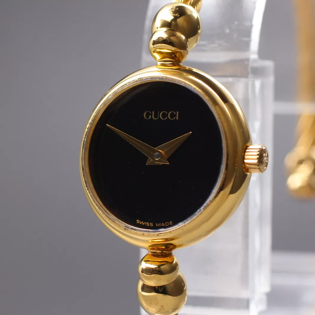 [Presque comme neuve] Montre pour femme Gucci 2700,2,2 L or 20 mm cadran noir quartz du JAPON