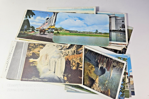 Lot 104 Vintage Postcards USA & Foreign 1913 to 1970's - Picture 2 of 7