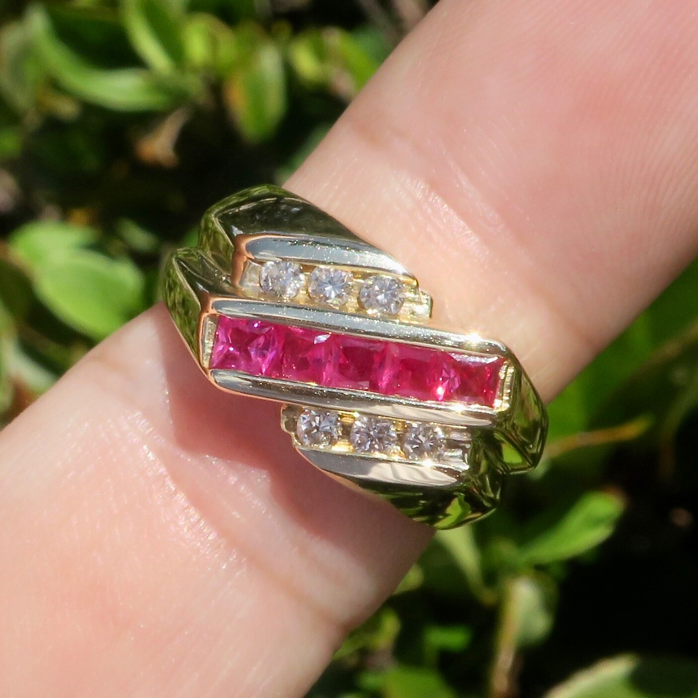Classic 14k Solid Yellow Gold Natural Ruby and Di… - image 3