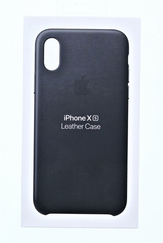 Apple iPhone Xs Leather Cell Phone Case (Black)