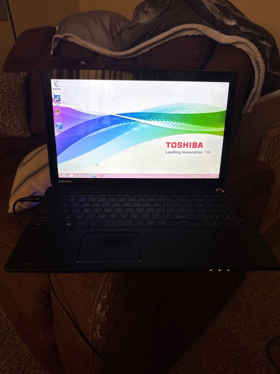 TOSHIBA Satellite C55-A5242 Laptop (15.6