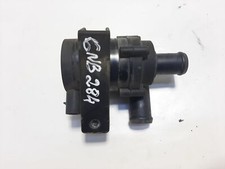 Pompe à eau Volvo V40