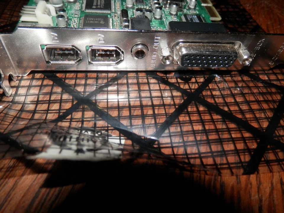 Pinnacle Callisto Rev 7.0 PCI Video Editing Controller Studio Deluxe, 51011615 - Image 3 of 3