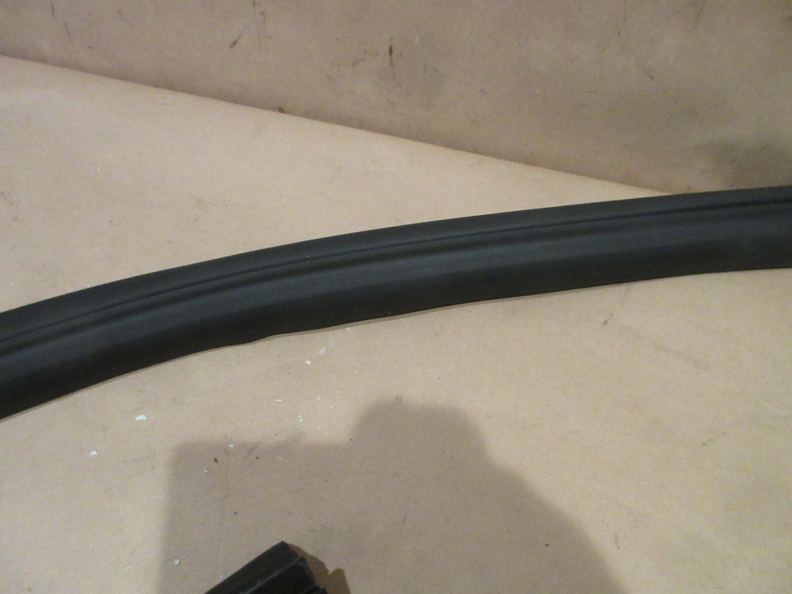 Maserati GranTurismo - Lower Door Gasket P/N 80090000