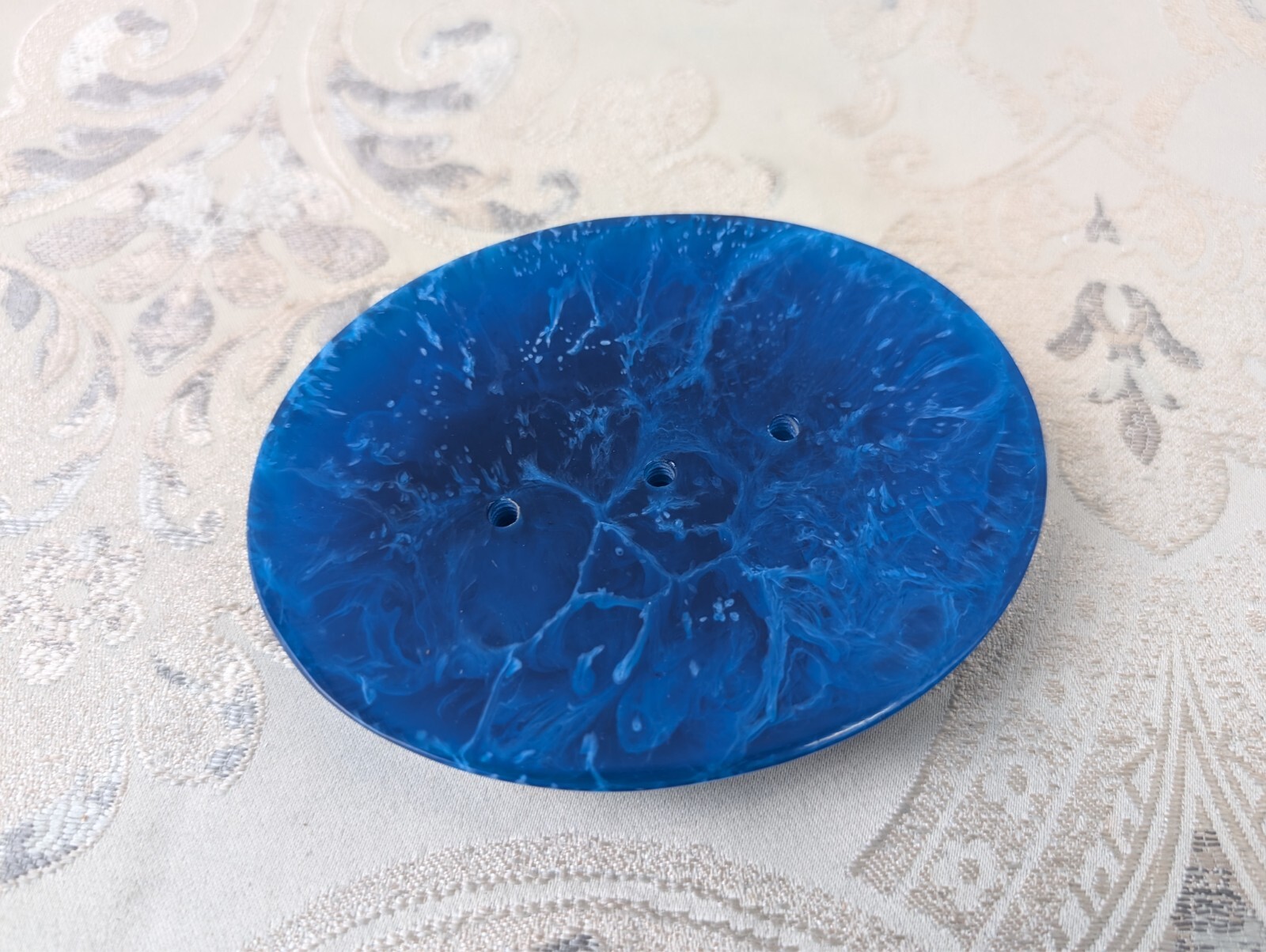Ajuny Soap Dish Soap Holder Shower, Resin Soap Dishes Self Draining for Bar Soap