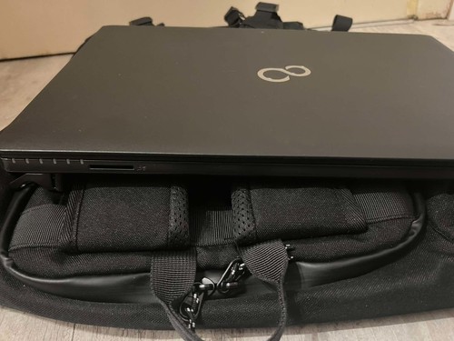 Fujitsu Lifebook A555 - 15,6" - Intel i3 - 8GB RAM - 250GB SSD - USB3 - Win11Pro - Bild 11 von 14