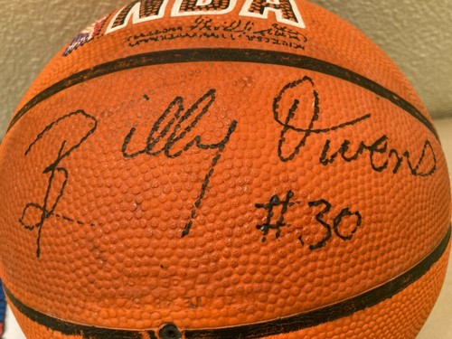 Billy Owens Warriors Rookie Signed NBA Spalding Full Sized Basketball & Photo! - Picture 3 of 12