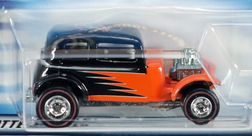 Hot Wheels 1932 Ford Vicky 15th Annual Collector's Convention - 53961 NRFP Black - Picture 2 of 4