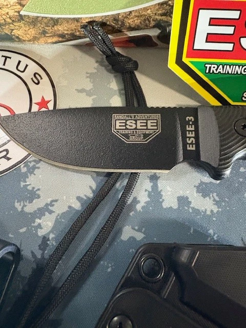 ESEE-3 Black/Black 3D Contoured G10 Handle, Black 1095 Carbon Steel,  NEVER USED - Image 4 of 4