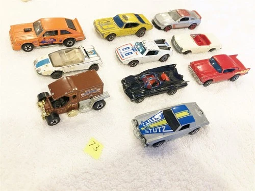 1970s MOSTLY HOTWHEELS RED LINES & BLACKWALLS & MISC VEHICLE LOT PLAYED WITH #73
