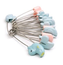    Vintage Baby Safety Diaper Pins Ducks Set of 13 Blue  Pink Made In Hong Kong