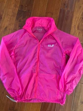 Jack Wolfskin Sheer Pink Lightweight Hooded Windbreaker Jacket Size M Packable