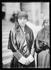 Photo:Constantinople Turkey 1920 American Girls College Turk Girl Students