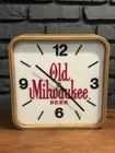 Vintage Old Milwaukee Beer Light Up Clock Sign