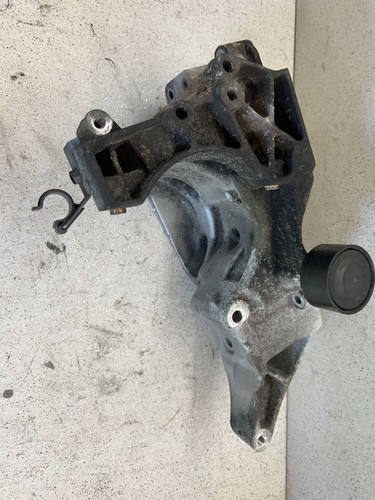 BMW X5 E70 2013 Halterung Lichtmaschine 7802639 Diesel 180kW LKZ1153