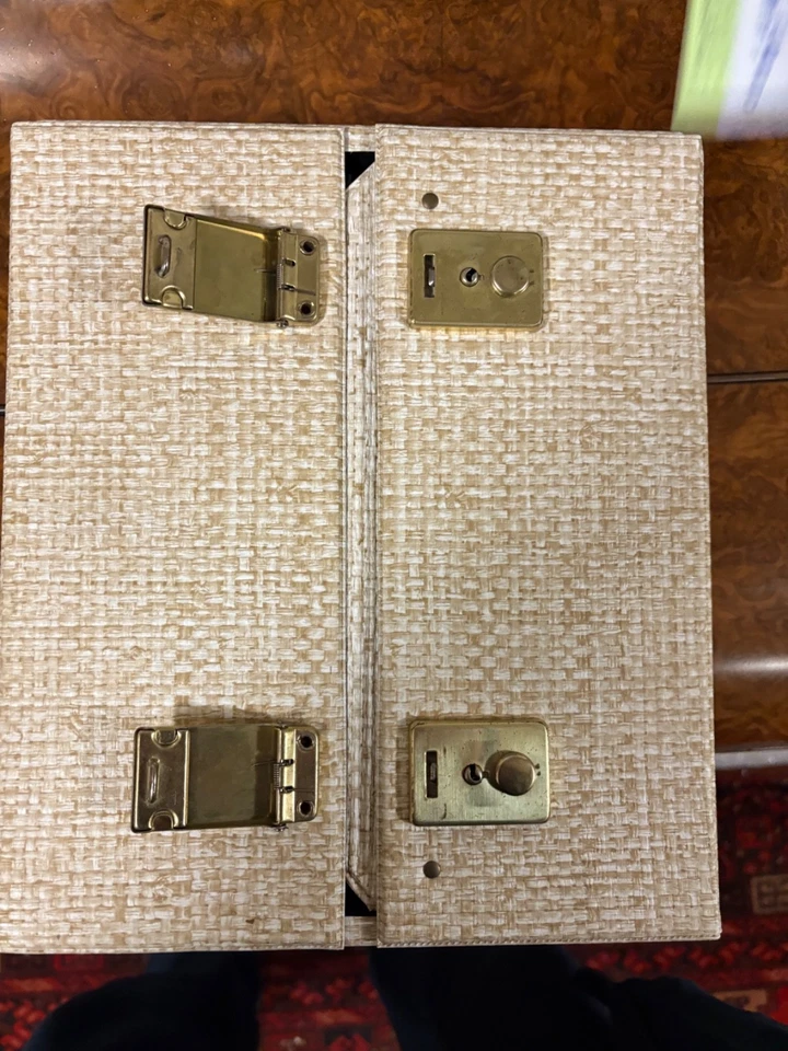 Great collection of 30 BoB Dylan Cassettes - Image 4 of 4