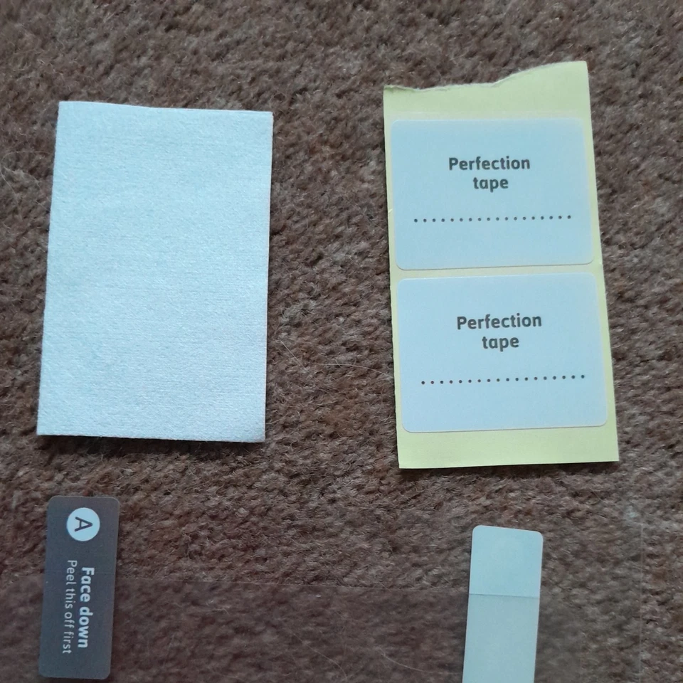 Official Tesco Clear Screen Protector Guards x 1 for HUDL 7" & Cleaning Cloth - Image 4 of 4