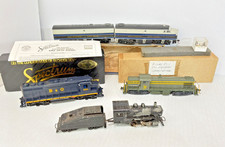 MIXED LOT OF 5 VINTAGE HO SCALE LOCOMOTIVES BACHMANN MARKLIN ATLAS TYCO DCC BOX
