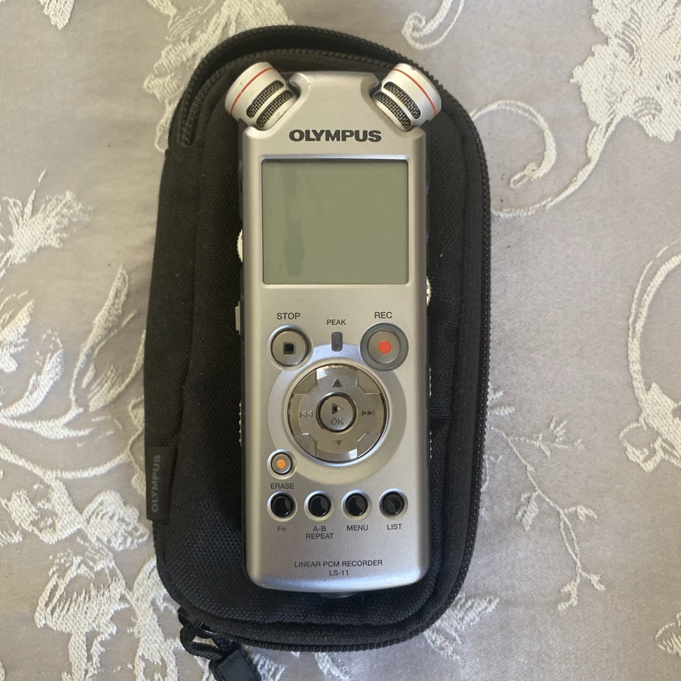 Olympus Linear PCM Recorder LS-11 - Bild 2 von 4