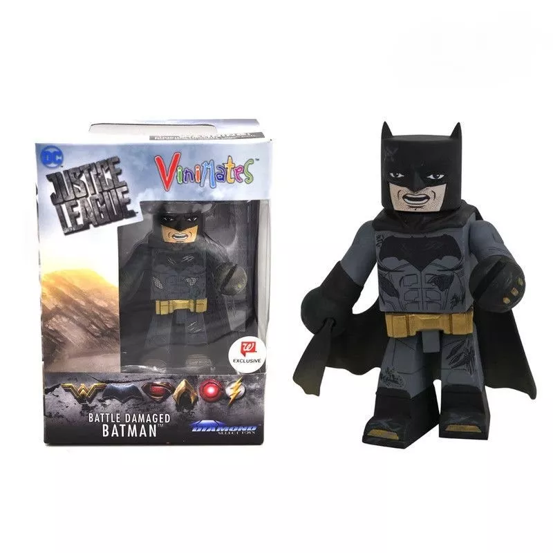 Figura Vinilo Vinimates DC Liga de la Justicia Película Batalla Dañada Batman Walgreens  Foto 2 de 3