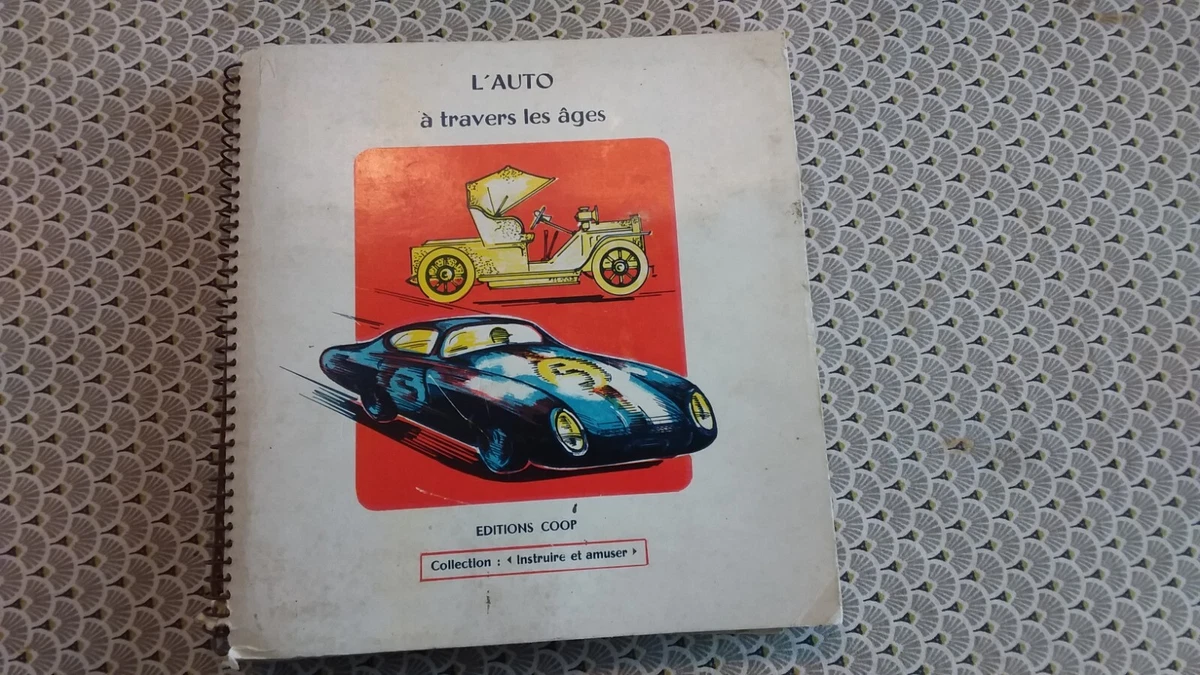 Livre Automobile "L'Auto à Travers Les âges" - Éditions COOP, Complet Avec 100 Plaques Métal