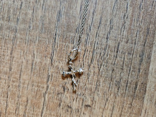 14k Gold Nugget Cross with 18" 14k gold chain necklace - Picture 6 of 9
