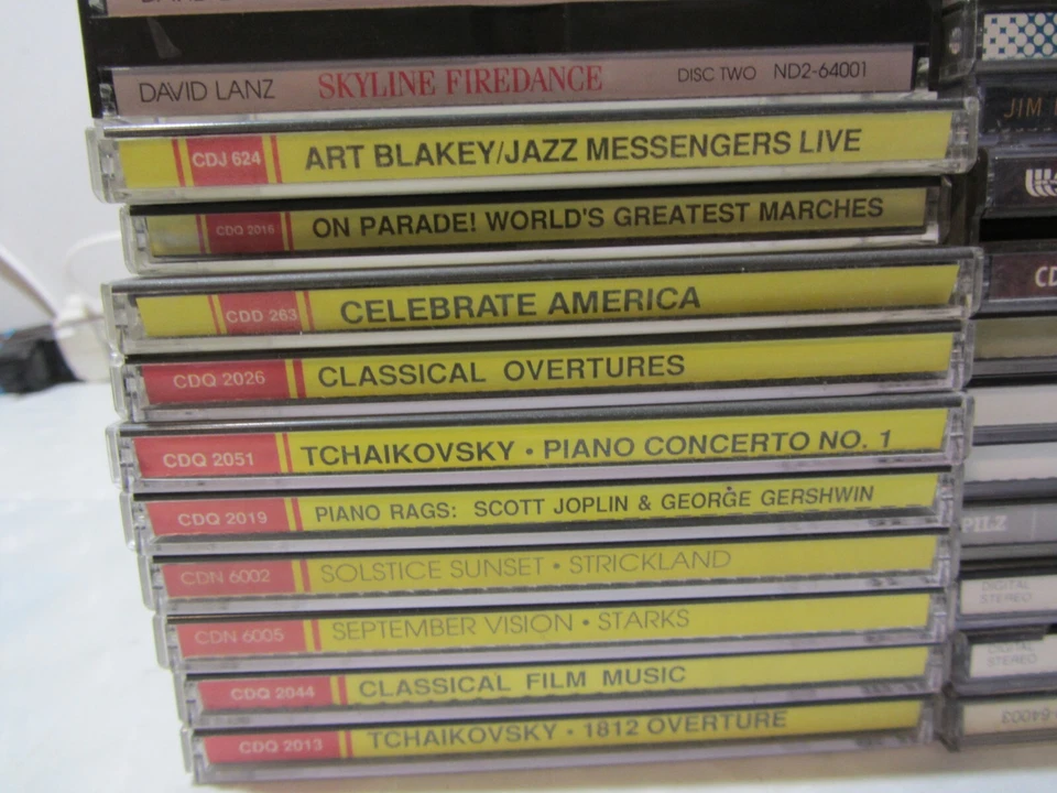 HUGE LOT 47 music cds classical easy listening and Kenny G collection - Image 3 of 4