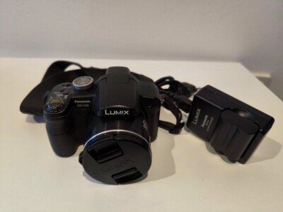 Panasonic LUMIX DMC-FZ28 10.1MP Digitalkamera - Schwarz